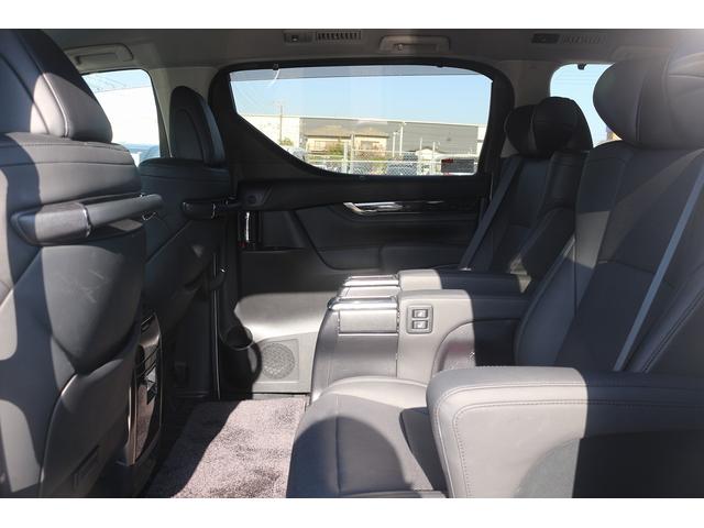 ヴェルファイアハイブリッド ZR Gエディション 禁煙車 黒革シート 純正10型ナビ フルセグTV バックカメラ 両側電動スライドドア 温冷シート 電動リアゲート パワーシート デジタルインナーミラー レーダークルーズコントロール ETC2.0(32枚目)