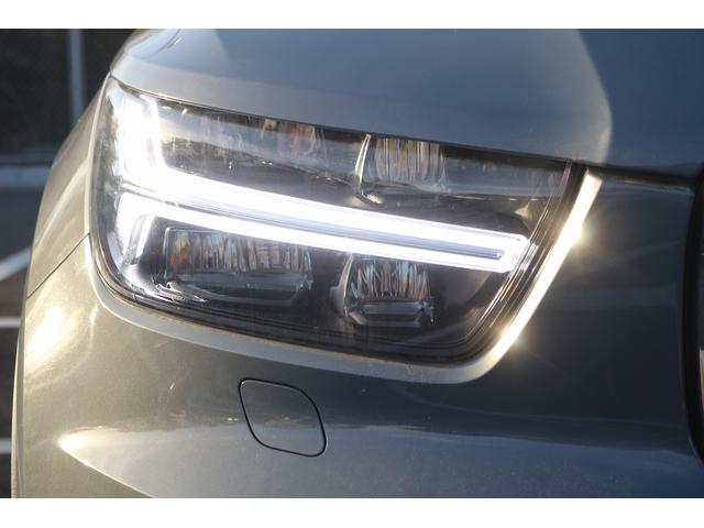 ＸＣ４０ Ｔ４　禁煙車　黒ハーフレザーシート　純正ナビ　フルセグＴＶ　全周囲カメラ　インテリセーフ　アダプティブクルーズコントロール　ＡｐｐｌｅＣａｒｐｌａｙ　シートヒーター　ステアリングヒーター　ＬＥＤヘッドライト（13枚目）