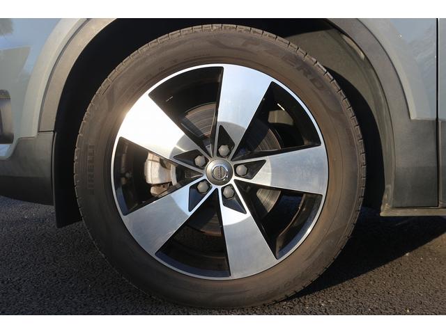 ＸＣ４０ Ｔ４　禁煙車　黒ハーフレザーシート　純正ナビ　フルセグＴＶ　全周囲カメラ　インテリセーフ　アダプティブクルーズコントロール　ＡｐｐｌｅＣａｒｐｌａｙ　シートヒーター　ステアリングヒーター　ＬＥＤヘッドライト（21枚目）