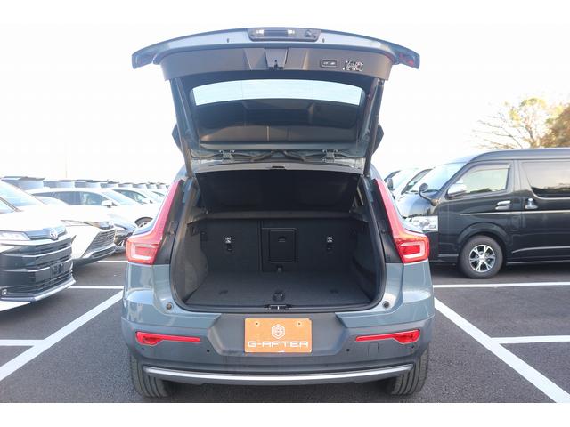 ＸＣ４０ Ｔ４　禁煙車　黒ハーフレザーシート　純正ナビ　フルセグＴＶ　全周囲カメラ　インテリセーフ　アダプティブクルーズコントロール　ＡｐｐｌｅＣａｒｐｌａｙ　シートヒーター　ステアリングヒーター　ＬＥＤヘッドライト（34枚目）