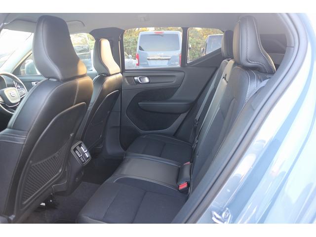 ＸＣ４０ Ｔ４　禁煙車　黒ハーフレザーシート　純正ナビ　フルセグＴＶ　全周囲カメラ　インテリセーフ　アダプティブクルーズコントロール　ＡｐｐｌｅＣａｒｐｌａｙ　シートヒーター　ステアリングヒーター　ＬＥＤヘッドライト（39枚目）