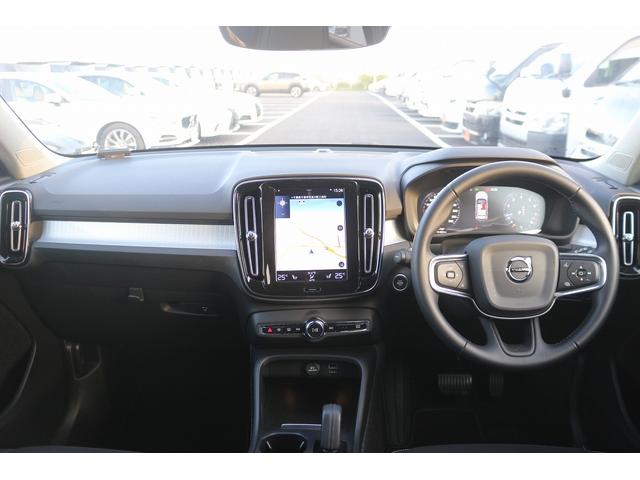 ＸＣ４０ Ｔ４　禁煙車　黒ハーフレザーシート　純正ナビ　フルセグＴＶ　全周囲カメラ　インテリセーフ　アダプティブクルーズコントロール　ＡｐｐｌｅＣａｒｐｌａｙ　シートヒーター　ステアリングヒーター　ＬＥＤヘッドライト（43枚目）