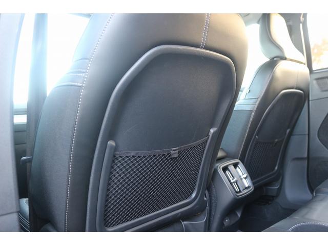 ＸＣ４０ Ｔ４　禁煙車　黒ハーフレザーシート　純正ナビ　フルセグＴＶ　全周囲カメラ　インテリセーフ　アダプティブクルーズコントロール　ＡｐｐｌｅＣａｒｐｌａｙ　シートヒーター　ステアリングヒーター　ＬＥＤヘッドライト（45枚目）