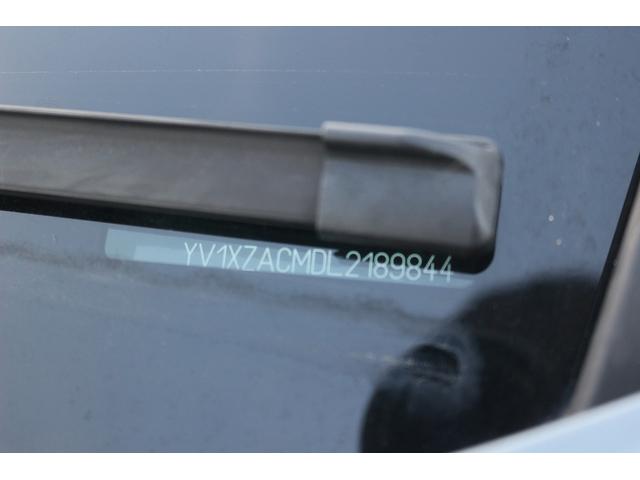 ＸＣ４０ Ｔ４　禁煙車　黒ハーフレザーシート　純正ナビ　フルセグＴＶ　全周囲カメラ　インテリセーフ　アダプティブクルーズコントロール　ＡｐｐｌｅＣａｒｐｌａｙ　シートヒーター　ステアリングヒーター　ＬＥＤヘッドライト（70枚目）