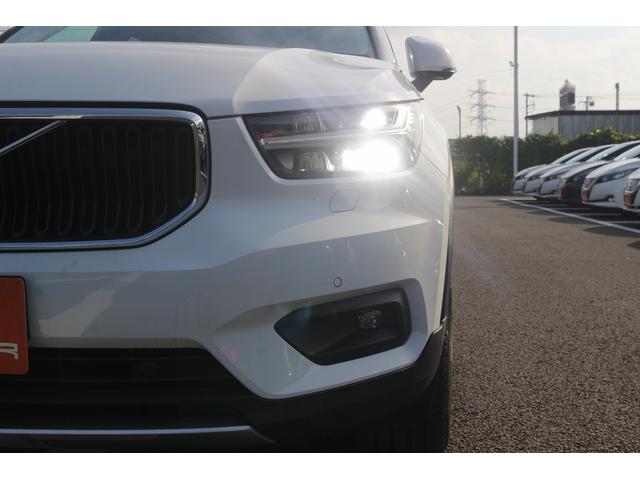 ＸＣ４０ Ｂ４　モメンタム　禁煙車　純正ナビ　フルセグＴＶ　全周囲カメラ　インテリセーフ　アダプティブクルーズコントロール　ＡｐｐｌｅＣａｒｐｌａｙ　ステアリングヒーター　シートヒーター　パワ－シ－ト　ＬＥＤヘッドライト（18枚目）