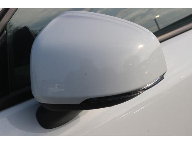 ＸＣ４０ Ｂ４　モメンタム　禁煙車　純正ナビ　フルセグＴＶ　全周囲カメラ　インテリセーフ　アダプティブクルーズコントロール　ＡｐｐｌｅＣａｒｐｌａｙ　ステアリングヒーター　シートヒーター　パワ－シ－ト　ＬＥＤヘッドライト（23枚目）