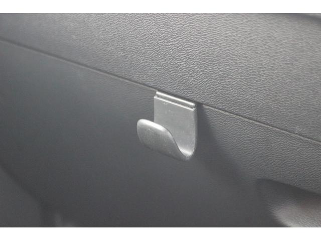 ＸＣ４０ Ｂ４　モメンタム　禁煙車　純正ナビ　フルセグＴＶ　全周囲カメラ　インテリセーフ　アダプティブクルーズコントロール　ＡｐｐｌｅＣａｒｐｌａｙ　ステアリングヒーター　シートヒーター　パワ－シ－ト　ＬＥＤヘッドライト（61枚目）