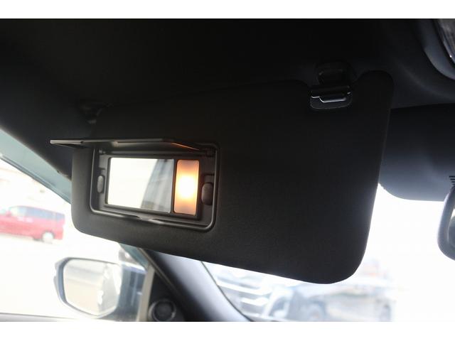 シビック ハッチバック　禁煙車　黒革シート　純正ナビ　フルセグＴＶ　バックカメラ　レーダークルーズコントロール　衝突軽減ブレーキ　ＬＥＤヘッドライト　シートヒーター　パワーシート　アイドリングストップ　電動格納ドアミラー（48枚目）