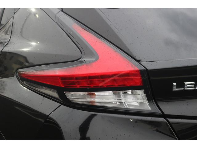 リーフ G 禁煙車 純正ナビ フルセグTV 全周囲カメラ プロパイロット ステアリングヒーター シートヒーター LEDヘッドライト ETC クリアランスソナー 純正17アルミホイール ブラインドスポットモニター(28枚目)