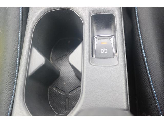 リーフ G 禁煙車 純正ナビ フルセグTV 全周囲カメラ プロパイロット ステアリングヒーター シートヒーター LEDヘッドライト ETC クリアランスソナー 純正17アルミホイール ブラインドスポットモニター(42枚目)