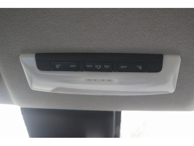 リーフ G 禁煙車 純正ナビ フルセグTV 全周囲カメラ プロパイロット ステアリングヒーター シートヒーター LEDヘッドライト ETC クリアランスソナー 純正17アルミホイール ブラインドスポットモニター(43枚目)