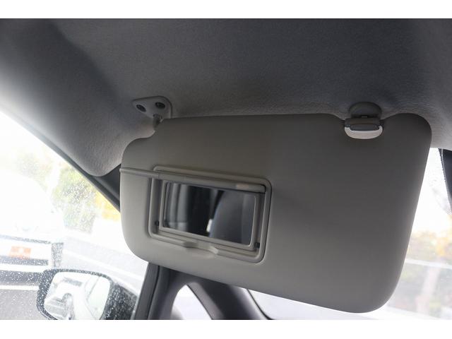 リーフ G 禁煙車 純正ナビ フルセグTV 全周囲カメラ プロパイロット ステアリングヒーター シートヒーター LEDヘッドライト ETC クリアランスソナー 純正17アルミホイール ブラインドスポットモニター(47枚目)