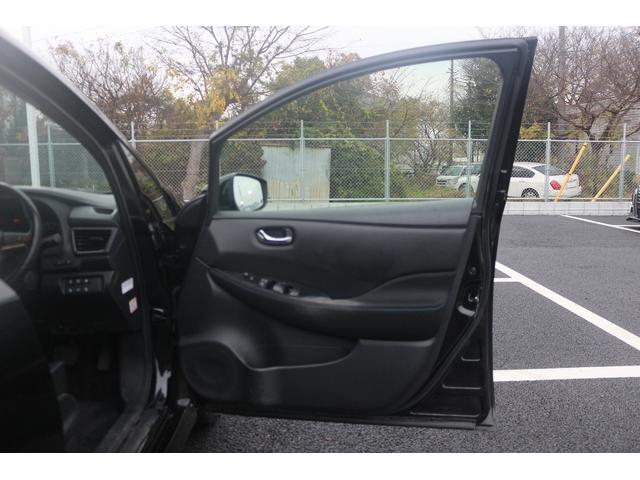 リーフ G 禁煙車 純正ナビ フルセグTV 全周囲カメラ プロパイロット ステアリングヒーター シートヒーター LEDヘッドライト ETC クリアランスソナー 純正17アルミホイール ブラインドスポットモニター(58枚目)