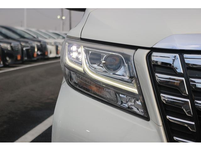 アルファード ２．５Ｇ　禁煙車　サンルーフ　後席モニター　アルパイン１０型ナビ　フルセグＴＶ　バックカメラ　ウェルカムパワースライドドア　電動リアゲート　ＥＴＣ　レーダークルーズコントロール　クリアランスソナー　ハーフレザー（17枚目）