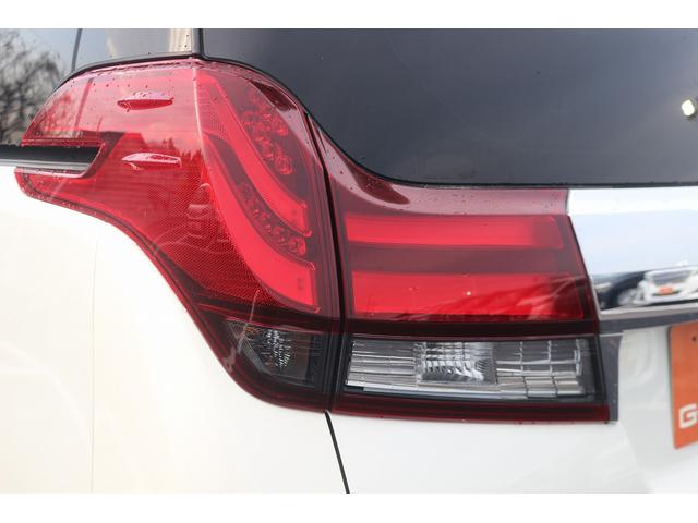 アルファード ２．５Ｇ　禁煙車　サンルーフ　後席モニター　アルパイン１０型ナビ　フルセグＴＶ　バックカメラ　ウェルカムパワースライドドア　電動リアゲート　ＥＴＣ　レーダークルーズコントロール　クリアランスソナー　ハーフレザー（19枚目）