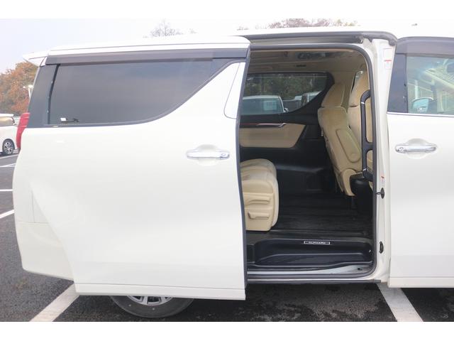 アルファード ２．５Ｇ　禁煙車　サンルーフ　後席モニター　アルパイン１０型ナビ　フルセグＴＶ　バックカメラ　ウェルカムパワースライドドア　電動リアゲート　ＥＴＣ　レーダークルーズコントロール　クリアランスソナー　ハーフレザー（31枚目）