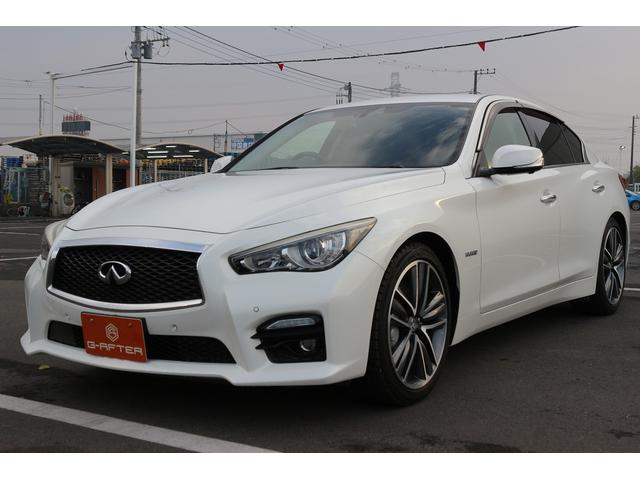 スカイライン ３５０ＧＴ　ハイブリッド　タイプＳＰ　禁煙車　本革シート　ツインディスプレイ　フルセグＴＶ　全周囲カメラ　レーダークルーズ　ＬＥＤヘッドライト　ツインディスプレイ　シートヒーター　パドルシフト　パワーシート　ＥＴＣ　Ｂｌｕｅｔｏｏｔｈ（6枚目）