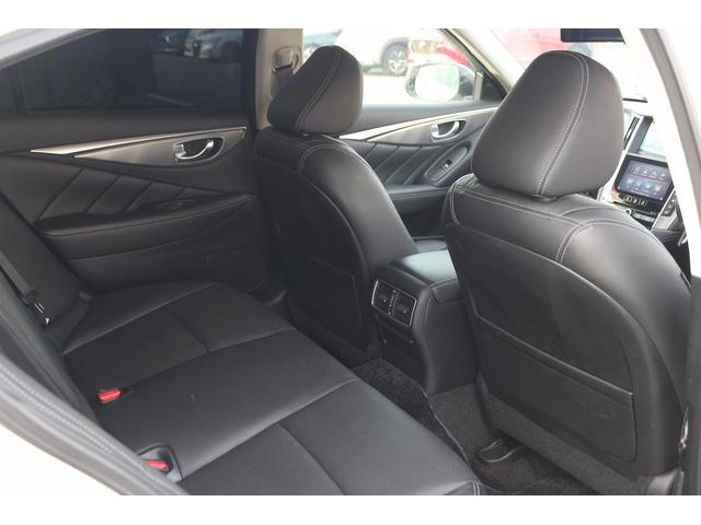 スカイライン ３５０ＧＴ　ハイブリッド　タイプＳＰ　禁煙車　本革シート　ツインディスプレイ　フルセグＴＶ　全周囲カメラ　レーダークルーズ　ＬＥＤヘッドライト　ツインディスプレイ　シートヒーター　パドルシフト　パワーシート　ＥＴＣ　Ｂｌｕｅｔｏｏｔｈ（28枚目）