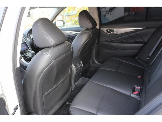 スカイライン ３５０ＧＴ　ハイブリッド　タイプＳＰ　禁煙車　本革シート　ツインディスプレイ　フルセグＴＶ　全周囲カメラ　レーダークルーズ　ＬＥＤヘッドライト　ツインディスプレイ　シートヒーター　パドルシフト　パワーシート　ＥＴＣ　Ｂｌｕｅｔｏｏｔｈ（32枚目）