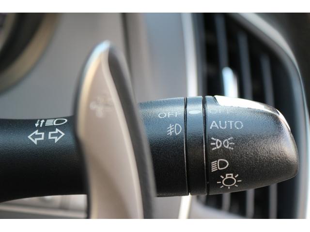 スカイライン ３５０ＧＴ　ハイブリッド　タイプＳＰ　禁煙車　本革シート　ツインディスプレイ　フルセグＴＶ　全周囲カメラ　レーダークルーズ　ＬＥＤヘッドライト　ツインディスプレイ　シートヒーター　パドルシフト　パワーシート　ＥＴＣ　Ｂｌｕｅｔｏｏｔｈ（46枚目）