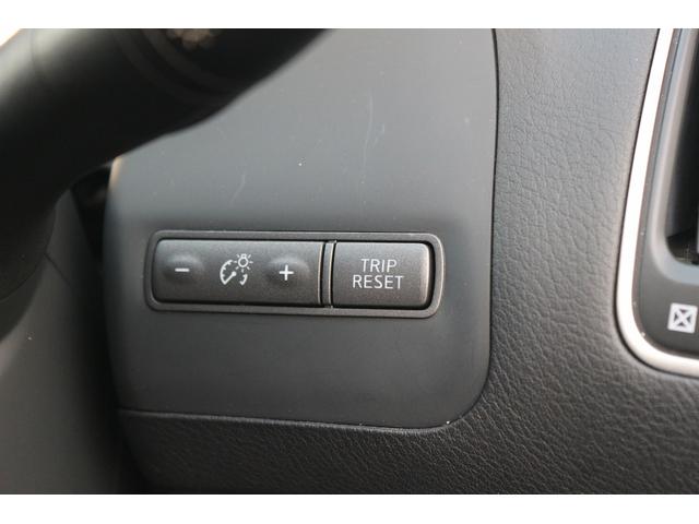 スカイライン ３５０ＧＴ　ハイブリッド　タイプＳＰ　禁煙車　本革シート　ツインディスプレイ　フルセグＴＶ　全周囲カメラ　レーダークルーズ　ＬＥＤヘッドライト　ツインディスプレイ　シートヒーター　パドルシフト　パワーシート　ＥＴＣ　Ｂｌｕｅｔｏｏｔｈ（48枚目）