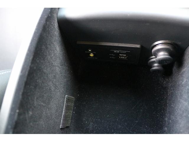 スカイライン ３５０ＧＴ　ハイブリッド　タイプＳＰ　禁煙車　本革シート　ツインディスプレイ　フルセグＴＶ　全周囲カメラ　レーダークルーズ　ＬＥＤヘッドライト　ツインディスプレイ　シートヒーター　パドルシフト　パワーシート　ＥＴＣ　Ｂｌｕｅｔｏｏｔｈ（55枚目）