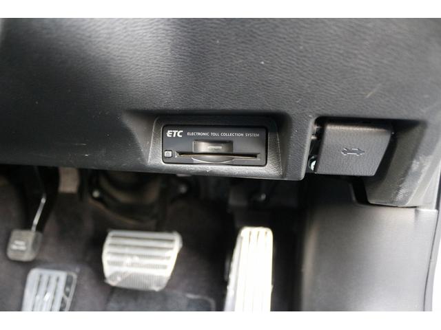 スカイライン ３５０ＧＴ　ハイブリッド　タイプＳＰ　禁煙車　本革シート　ツインディスプレイ　フルセグＴＶ　全周囲カメラ　レーダークルーズ　ＬＥＤヘッドライト　ツインディスプレイ　シートヒーター　パドルシフト　パワーシート　ＥＴＣ　Ｂｌｕｅｔｏｏｔｈ（57枚目）