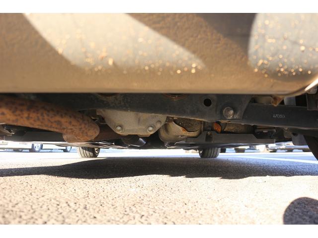 ８６ ＧＴ　禁煙車　ＴＲＤエアロ　ＴＲＤフルマフラー　６ＭＴ　純正ナビ　バックカメラ　フルセグＴＶ　ＥＴＣ　ＨＩＤヘッドライト　純正１７ＡＷ　プッシュスタート　Ｂｌｕｅｔｏｏｔｈ接続　電動格納ミラー　オートライト（67枚目）