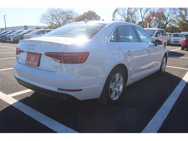 Ａ４ ２．０ＴＦＳＩ　禁煙車　マトリックスＬＥＤヘッドライト　バーチャルコックピット黒革シート　純正ナビ　フルセグＴＶ　バックカメラ　レーダークルーズ　ＥＴＣ　シートヒーター　パワーシート　ウッドトリム　スマートキー（10枚目）