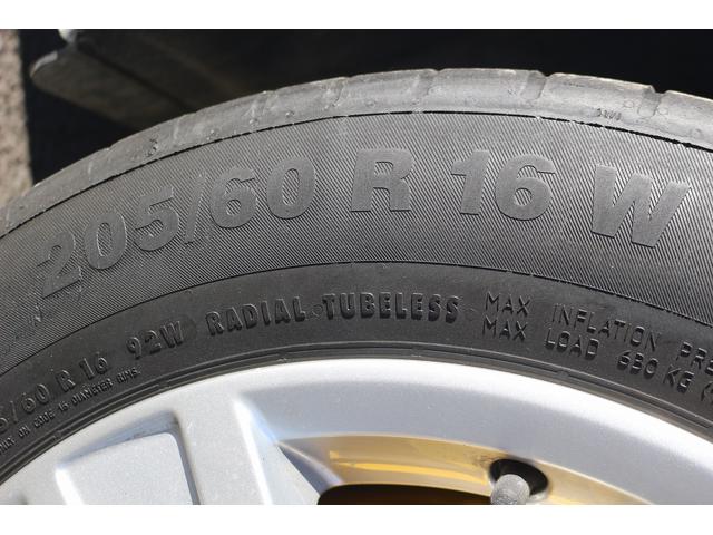 Ａ４ ２．０ＴＦＳＩ　禁煙車　マトリックスＬＥＤヘッドライト　バーチャルコックピット黒革シート　純正ナビ　フルセグＴＶ　バックカメラ　レーダークルーズ　ＥＴＣ　シートヒーター　パワーシート　ウッドトリム　スマートキー（28枚目）