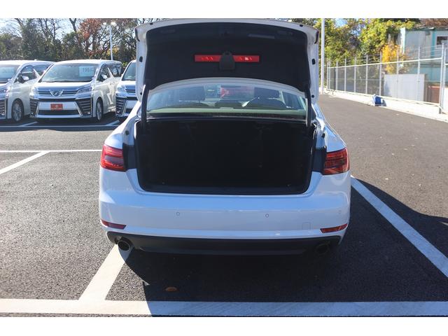 Ａ４ ２．０ＴＦＳＩ　禁煙車　マトリックスＬＥＤヘッドライト　バーチャルコックピット黒革シート　純正ナビ　フルセグＴＶ　バックカメラ　レーダークルーズ　ＥＴＣ　シートヒーター　パワーシート　ウッドトリム　スマートキー（31枚目）