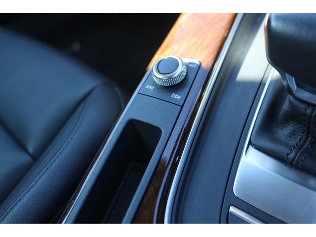 Ａ４ ２．０ＴＦＳＩ　禁煙車　マトリックスＬＥＤヘッドライト　バーチャルコックピット黒革シート　純正ナビ　フルセグＴＶ　バックカメラ　レーダークルーズ　ＥＴＣ　シートヒーター　パワーシート　ウッドトリム　スマートキー（59枚目）