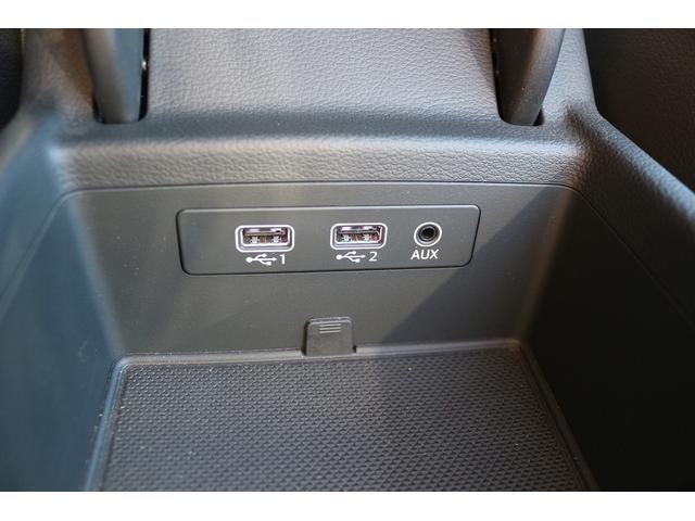 Ａ４ ２．０ＴＦＳＩ　禁煙車　マトリックスＬＥＤヘッドライト　バーチャルコックピット黒革シート　純正ナビ　フルセグＴＶ　バックカメラ　レーダークルーズ　ＥＴＣ　シートヒーター　パワーシート　ウッドトリム　スマートキー（61枚目）