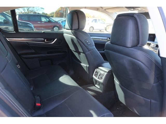 ＧＳ ＧＳ３５０　バージョンＬ　禁煙車　黒革シート　純正１２．３型ナビ　フルセグＴＶ　バックカメラ　アダプティブクルーズコントロール　温冷シート　ＬＥＤヘッドライト　ＥＴＣ２．０　電動リアゲート　ブラインドスポットモニター（34枚目）