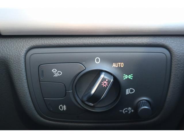 A7スポーツバック 2.0TFSIクワトロ Sラインパッケージ 禁煙車 アシスタンスPKG マトリックスLEDヘッドライト パークアシストPKG BOSEサウンドシステム 純正ナビ 全周囲カメラ 黒革シート シートヒーター フルセグTV 衝突軽減 レーダークルーズ(5枚目)