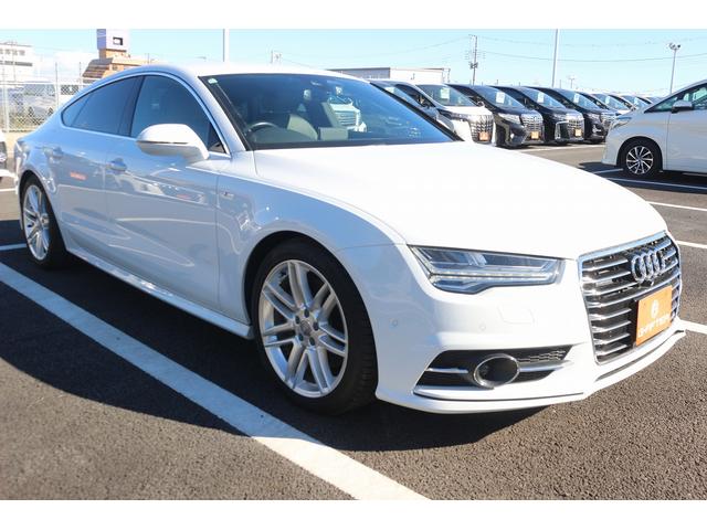 A7スポーツバック 2.0TFSIクワトロ Sラインパッケージ 禁煙車 アシスタンスPKG マトリックスLEDヘッドライト パークアシストPKG BOSEサウンドシステム 純正ナビ 全周囲カメラ 黒革シート シートヒーター フルセグTV 衝突軽減 レーダークルーズ(8枚目)