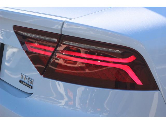 A7スポーツバック 2.0TFSIクワトロ Sラインパッケージ 禁煙車 アシスタンスPKG マトリックスLEDヘッドライト パークアシストPKG BOSEサウンドシステム 純正ナビ 全周囲カメラ 黒革シート シートヒーター フルセグTV 衝突軽減 レーダークルーズ(19枚目)