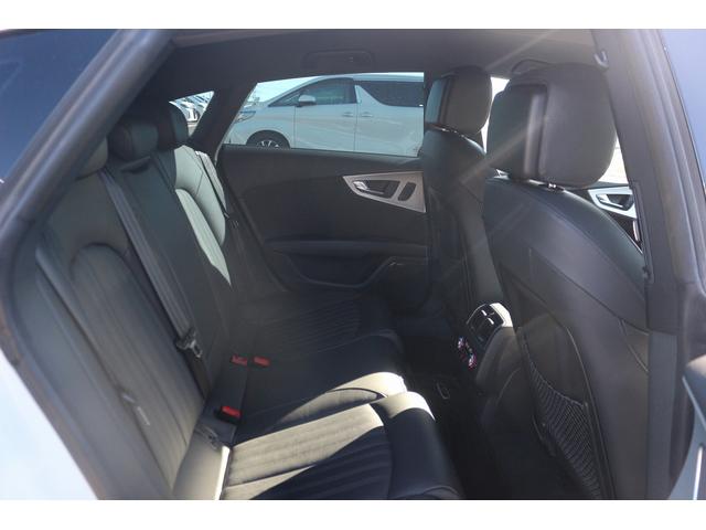 A7スポーツバック 2.0TFSIクワトロ Sラインパッケージ 禁煙車 アシスタンスPKG マトリックスLEDヘッドライト パークアシストPKG BOSEサウンドシステム 純正ナビ 全周囲カメラ 黒革シート シートヒーター フルセグTV 衝突軽減 レーダークルーズ(38枚目)