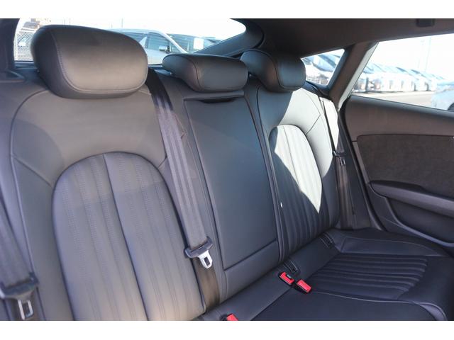 A7スポーツバック 2.0TFSIクワトロ Sラインパッケージ 禁煙車 アシスタンスPKG マトリックスLEDヘッドライト パークアシストPKG BOSEサウンドシステム 純正ナビ 全周囲カメラ 黒革シート シートヒーター フルセグTV 衝突軽減 レーダークルーズ(39枚目)