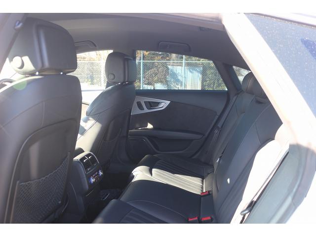 A7スポーツバック 2.0TFSIクワトロ Sラインパッケージ 禁煙車 アシスタンスPKG マトリックスLEDヘッドライト パークアシストPKG BOSEサウンドシステム 純正ナビ 全周囲カメラ 黒革シート シートヒーター フルセグTV 衝突軽減 レーダークルーズ(40枚目)