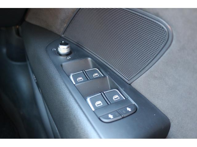 A7スポーツバック 2.0TFSIクワトロ Sラインパッケージ 禁煙車 アシスタンスPKG マトリックスLEDヘッドライト パークアシストPKG BOSEサウンドシステム 純正ナビ 全周囲カメラ 黒革シート シートヒーター フルセグTV 衝突軽減 レーダークルーズ(56枚目)