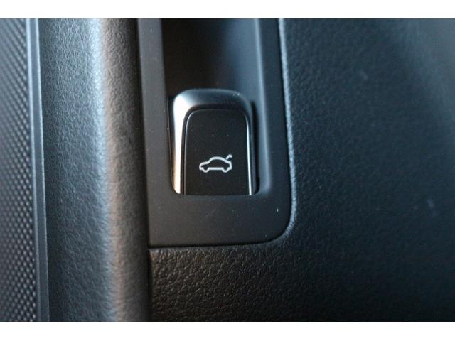 A7スポーツバック 2.0TFSIクワトロ Sラインパッケージ 禁煙車 アシスタンスPKG マトリックスLEDヘッドライト パークアシストPKG BOSEサウンドシステム 純正ナビ 全周囲カメラ 黒革シート シートヒーター フルセグTV 衝突軽減 レーダークルーズ(57枚目)
