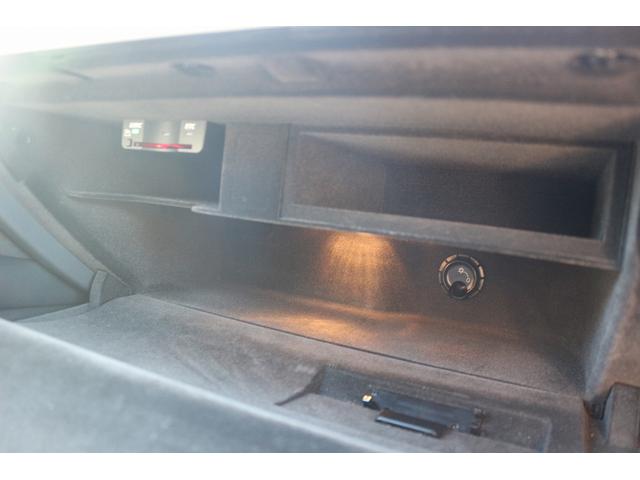 A7スポーツバック 2.0TFSIクワトロ Sラインパッケージ 禁煙車 アシスタンスPKG マトリックスLEDヘッドライト パークアシストPKG BOSEサウンドシステム 純正ナビ 全周囲カメラ 黒革シート シートヒーター フルセグTV 衝突軽減 レーダークルーズ(66枚目)