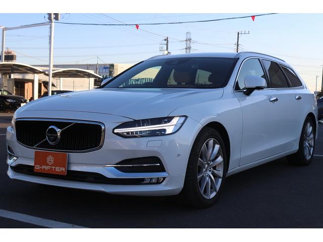 Ｖ９０ Ｔ５　モメンタム　禁煙車　本革シート　純正８インチナビ　フルセグＴＶ　全周囲カメラ　レーダークルーズコントロール　ＬＥＤヘッドライト　ＥＴＣ　ターボチャージャー　オートマチックハイビーム　Ｂｌｕｅｔｏｏｔｈ接続（21枚目）