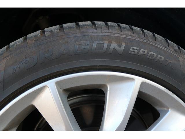 Ｖ９０ Ｔ５　モメンタム　禁煙車　本革シート　純正８インチナビ　フルセグＴＶ　全周囲カメラ　レーダークルーズコントロール　ＬＥＤヘッドライト　ＥＴＣ　ターボチャージャー　オートマチックハイビーム　Ｂｌｕｅｔｏｏｔｈ接続（27枚目）