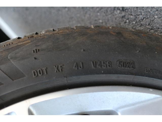 Ｖ９０ Ｔ５　モメンタム　禁煙車　本革シート　純正８インチナビ　フルセグＴＶ　全周囲カメラ　レーダークルーズコントロール　ＬＥＤヘッドライト　ＥＴＣ　ターボチャージャー　オートマチックハイビーム　Ｂｌｕｅｔｏｏｔｈ接続（30枚目）