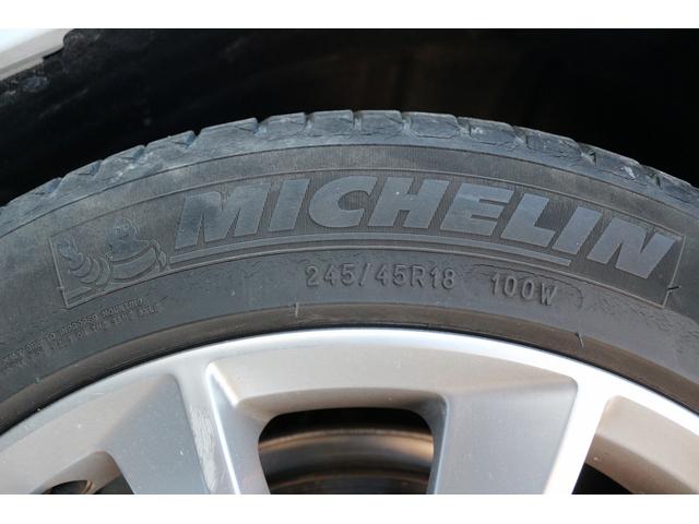 Ｖ９０ Ｔ５　モメンタム　禁煙車　本革シート　純正８インチナビ　フルセグＴＶ　全周囲カメラ　レーダークルーズコントロール　ＬＥＤヘッドライト　ＥＴＣ　ターボチャージャー　オートマチックハイビーム　Ｂｌｕｅｔｏｏｔｈ接続（31枚目）