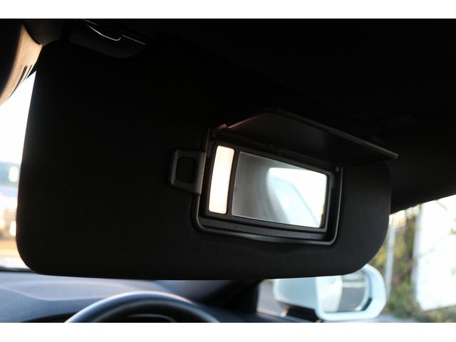 Ｖ９０ Ｔ５　モメンタム　禁煙車　本革シート　純正８インチナビ　フルセグＴＶ　全周囲カメラ　レーダークルーズコントロール　ＬＥＤヘッドライト　ＥＴＣ　ターボチャージャー　オートマチックハイビーム　Ｂｌｕｅｔｏｏｔｈ接続（54枚目）