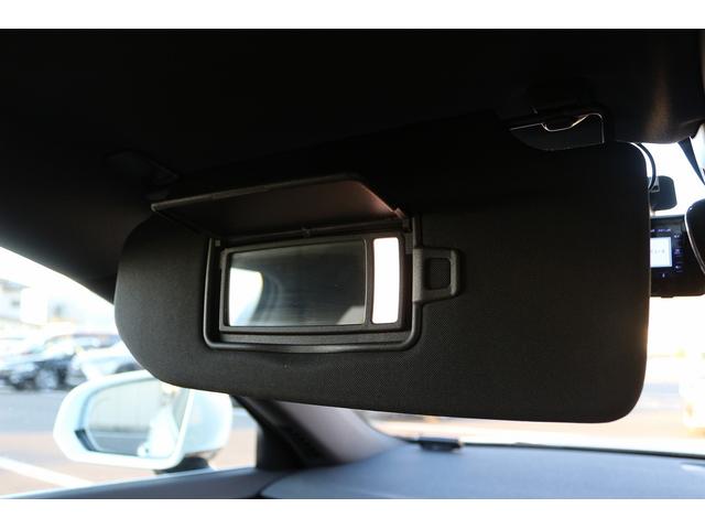 Ｖ９０ Ｔ５　モメンタム　禁煙車　本革シート　純正８インチナビ　フルセグＴＶ　全周囲カメラ　レーダークルーズコントロール　ＬＥＤヘッドライト　ＥＴＣ　ターボチャージャー　オートマチックハイビーム　Ｂｌｕｅｔｏｏｔｈ接続（55枚目）