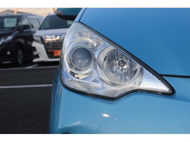 アクア S 禁煙車 純正8型ナビ バックカメラ TV 電動格納式ドアミラー オートライト プッシュスタート ETC DVD再生 BULUETTOTH接続 アイドリングストップ スマートキー プライバシーガラス(14枚目)